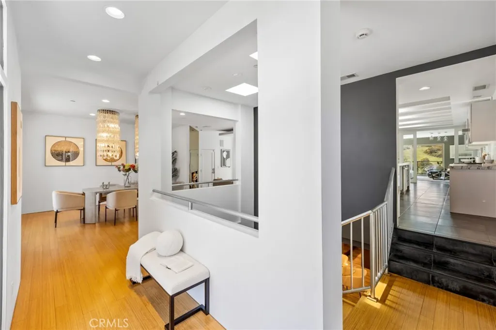 2637 N Mountain Avenue, Claremont, California 91711 home-pic-3